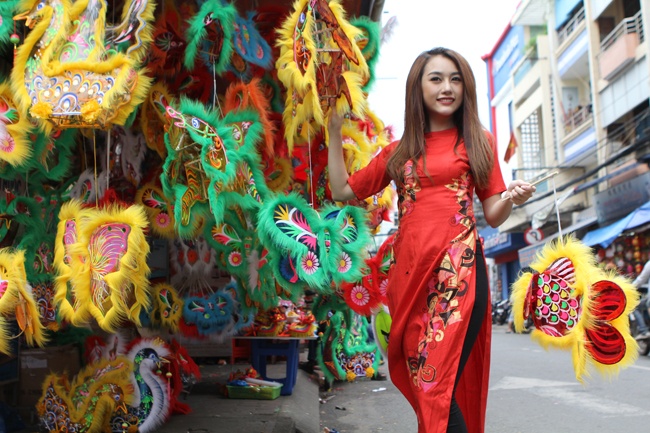 Mua long den de duoc... thoai mai chup hinh hinh anh