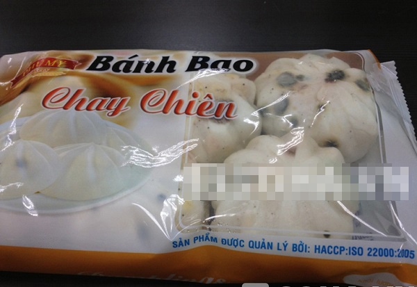 Banh bao chua het han dung da moc den hinh anh