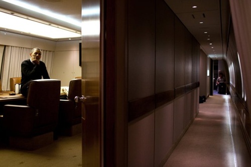 Thieu tien, van phong Tong thong Obama bi cat dien thoai hinh anh