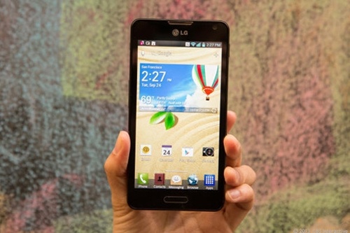 4 smartphone 'co' co pin khung nhat hien nay hinh anh