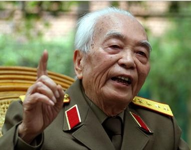 Buc thu cuoi Dai tuong Vo Nguyen Giap gui doanh nhan Viet hinh anh