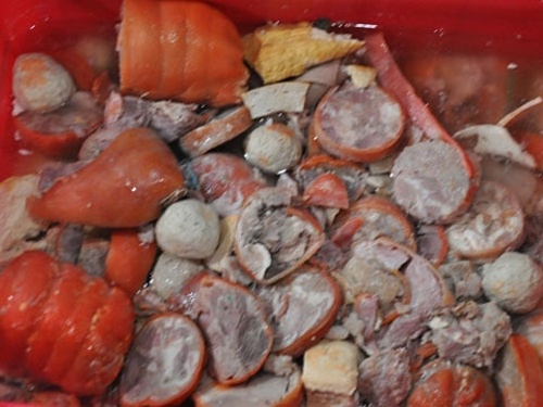 Nhung mon do nguoi lam tu thit thoi tam hoa chat hinh anh