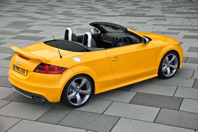 Audi cong bo gia ban chinh thuc cua mau TTS dac biet hinh anh
