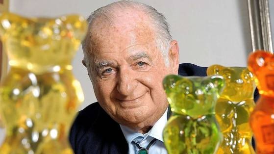 Ong vua keo deo Haribo qua doi o tuoi 90 hinh anh