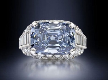 8 vien kim cuong dat gia nhat the gioi nam 2013 hinh anh