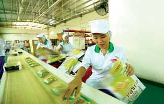 CEO Bibica tran tinh ve 'cuoc hon nhan' voi Lotte hinh anh