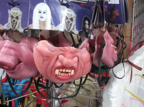 'Xac chet' di dong gia bac trieu cho le hoi Halloween hinh anh