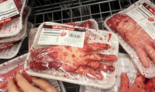 Nhung 'ban tay' nhuom mau dang so trong sieu thi hinh anh