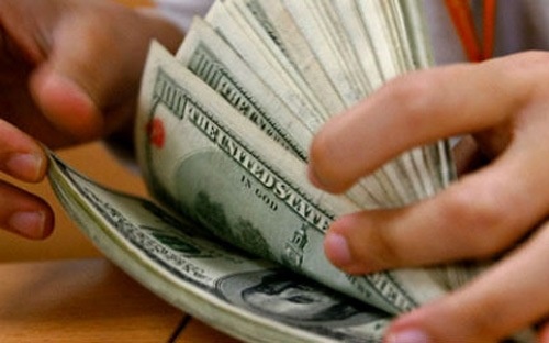 'Tay' khong con duoc gui tiet kiem ngoai te tai Viet Nam? hinh anh