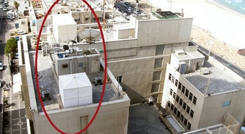 Lo dien cong cu nghe len bi mat cua My tai nuoc ngoai hinh anh