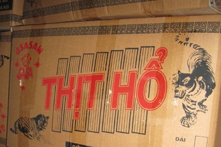 Kho hang chua 'thit ho' gia sieu re tai Ha Noi hinh anh