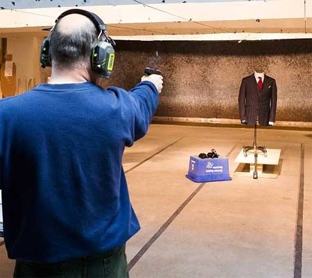 Ngam ao vet chong dan gia hon 400 trieu dong hinh anh