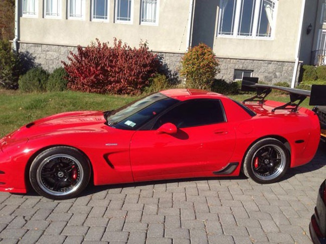 Bo suu tap xe khung cua gia dinh em gai Cam Ly hinh anh