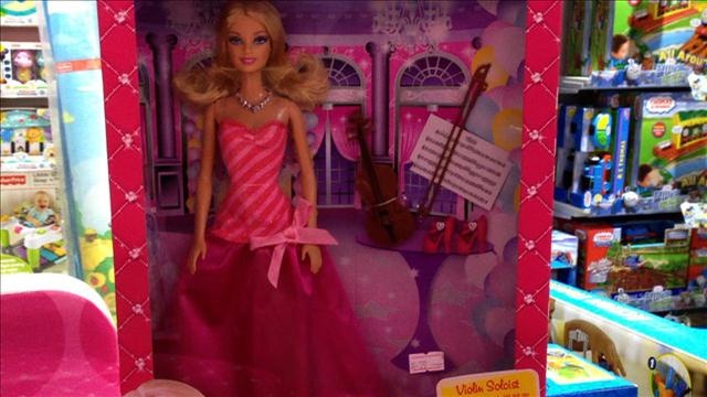 Bup be Barbie dam chat Trung Quoc tai do bo dat nuoc ty dan hinh anh