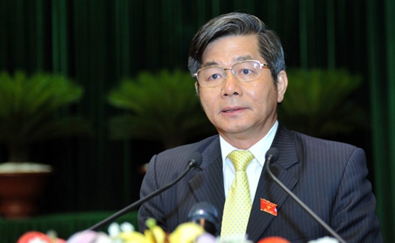 'Bo truong lay da ghe chan minh' hinh anh