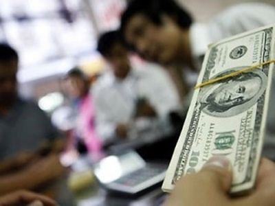 Kieu hoi quay lung voi dia oc hinh anh