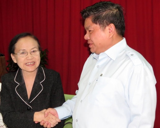 Ba Ba Suong ban giao quyen lanh dao Sohafood hinh anh