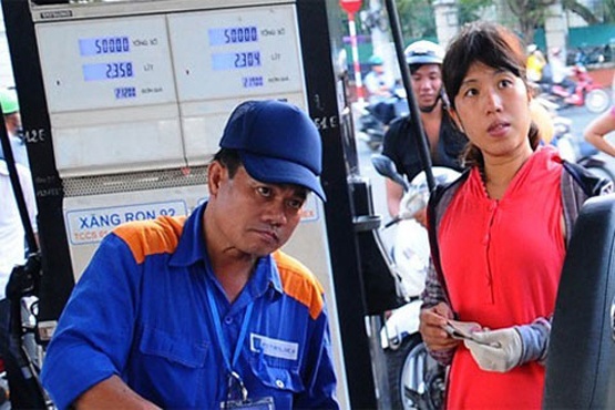 Bo Tai chinh, Cong thuong lien tuc bi doanh nghiep to hinh anh