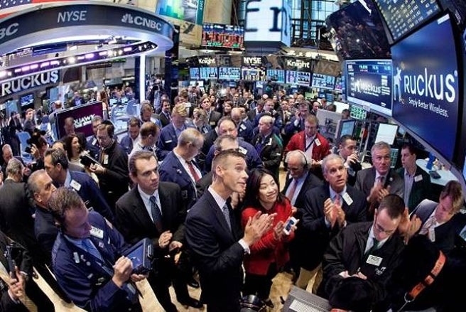 10 san chung khoan 'khung' nhat the gioi hinh anh