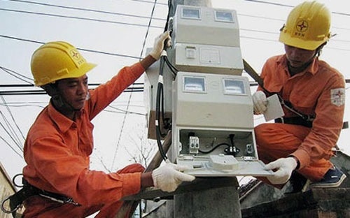 Thoi chuc, sep EVN khong duoc lo bi mat trong 3 nam hinh anh