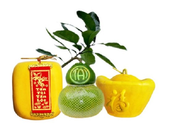 Dua hoi Tet, hang qua bieu chay nuoc rut thoi gia hinh anh