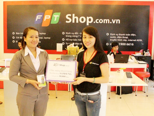 Co hoi so huu Lenovo Yoga 2 Pro gia 29,5 trieu dong hinh anh