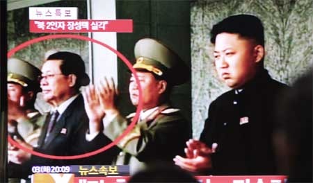 Thanh trung o Trieu Tien am tham tiep dien hinh anh