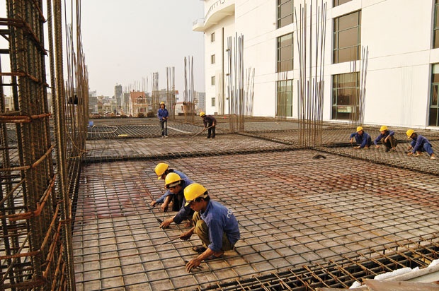 Nhieu doanh nghiep bat dong san noi khong voi thuong Tet hinh anh