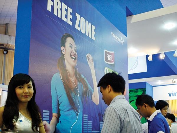 Nha mang nguy bien ra sao de tang cuoc 3G? hinh anh