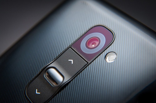 Smartphone HTC va LG sap co cam bien van tay? hinh anh