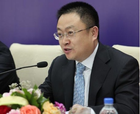 Quan tham tru 20 trieu USD va hon 40 kg vang tai nha hinh anh