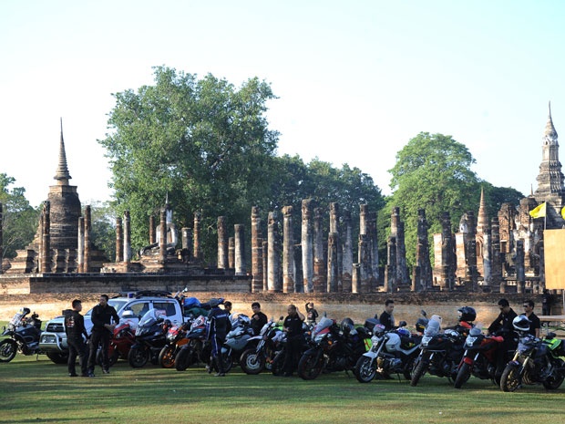 Giac mo cuoi mo to xuyen Dong Nam A hinh anh