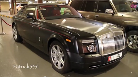 Ngam Phantom Coupe doc ban cam hung ngua A Rap hinh anh