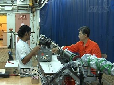 Cap quang bien duoc han noi nhu the nao? hinh anh