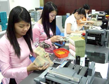 Bat dong san, ngan hang bat dau bao tin thuong Tet hinh anh