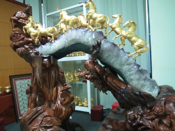 Can canh bo Bat Ma ma vang gia bac ty hinh anh