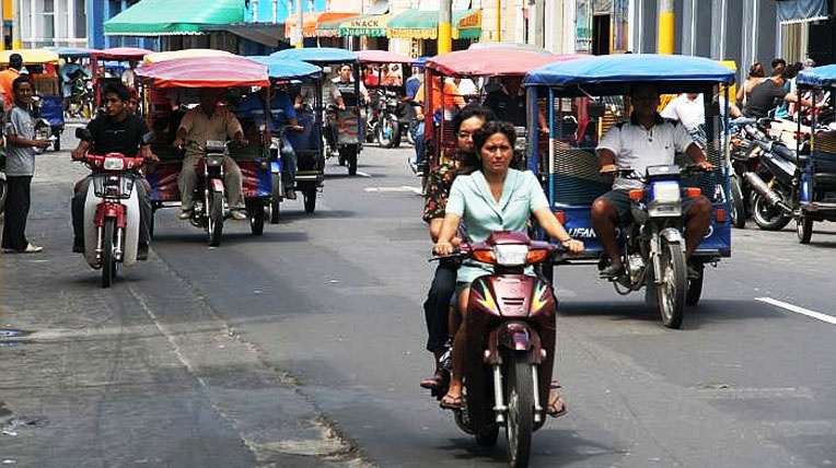 Den thanh pho khong co oto hinh anh