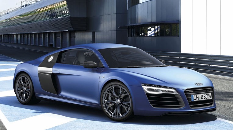 Kham pha nha may lap rap sieu xe Audi R8 hinh anh
