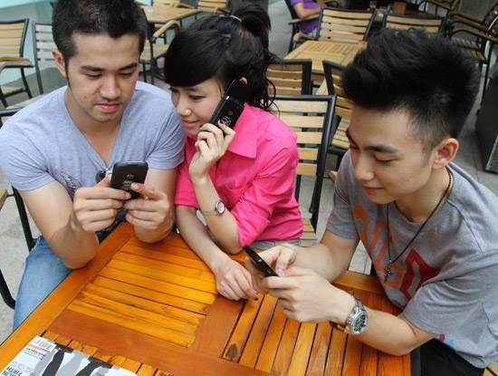 BlackBerry giam gia manh cho tat ca san pham ban tai VN hinh anh