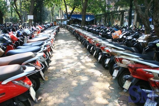 Bai giu xe ngan nap nhat Viet Nam tai Thao Cam Vien hinh anh
