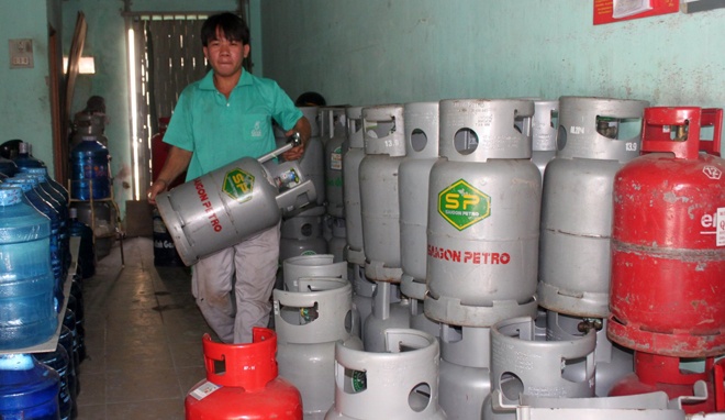 Gia gas giam 13.000 dong/binh tu ngay dau nam hinh anh