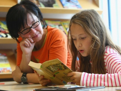 10 cong viec hanh phuc nhat tai My hinh anh