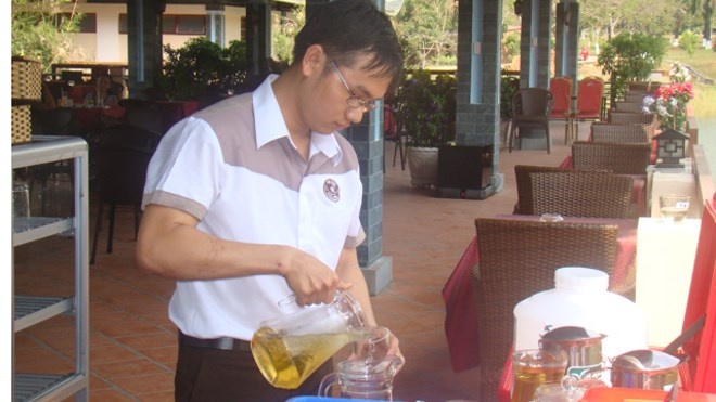 Di lam ngay Tet, nhan luong 1 trieu dong/ngay hinh anh