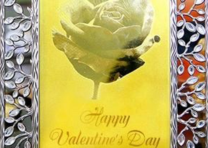 6 trieu dong mot chiec thiep ma vang Valentine hinh anh