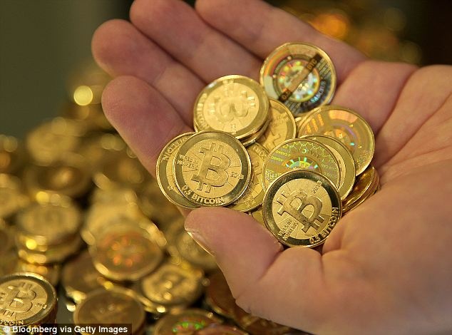 Toan canh qua trinh van hanh cua tien ao Bitcoin hinh anh