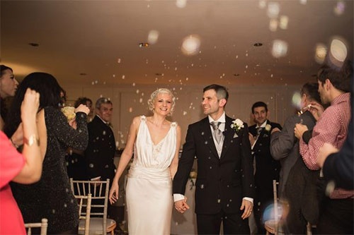 Cau hon, dinh hon va cuoi chi trong 30 phut hinh anh