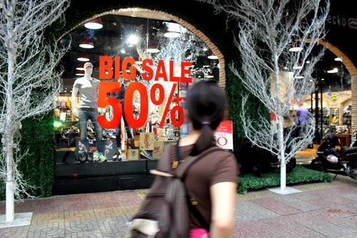 Vi sao nguoi Sai Gon tho o voi khuyen mai? hinh anh