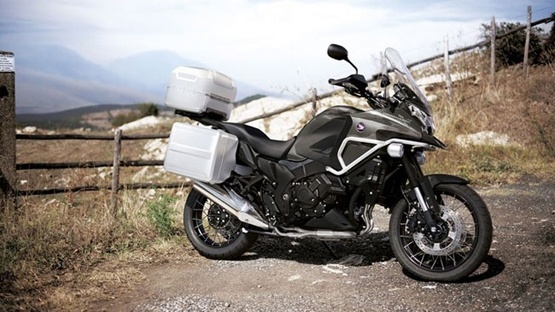 VFR1200X Crosstourer 2014 - xe adventure dat nhat cua Honda hinh anh