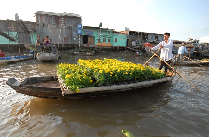 Canh mua ban cua nguoi mien Tay o cho hap dan nhat the gioi hinh anh