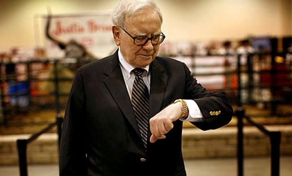 Cac CEO hang dau Pho Wall deo dong ho cua hang nao? hinh anh